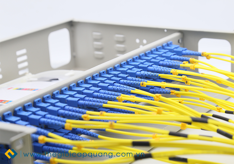 Hộp phối quang ODF 48FO lắp rack Hộp phối quang ODF 48FO lắp rack