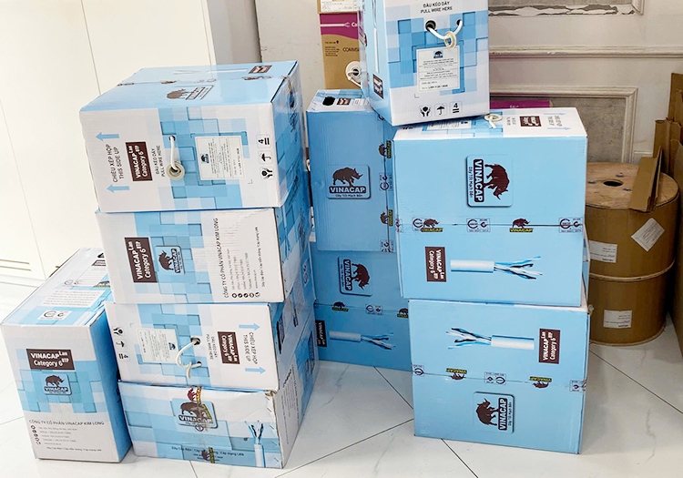 Thùng cáp mạng Vinacap