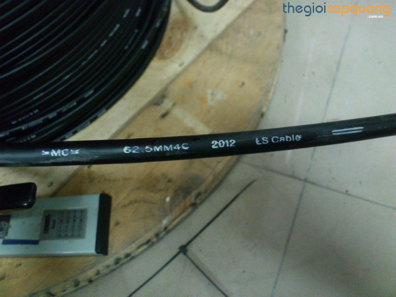 Cáp quang outdor Multimode 62.5/125µm