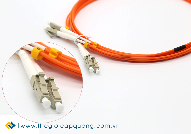 Đặc điểm của dây nhảy quang Multimode LC LC giá rẻ