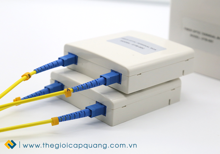 Hộp phối quang ODF 2FO vỏ nhựa treo trong nhà