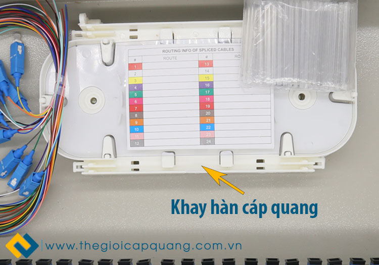 Khay hàn cáp quang lắp trong ODF Khay hàn cáp quang lắp trong ODF